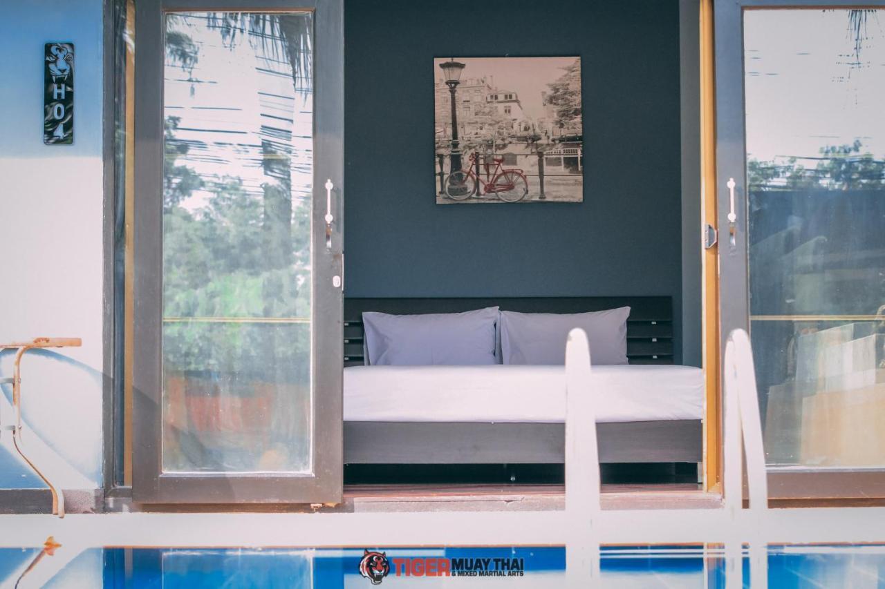 Tiger Hillside Hotell Phuket Exteriör bild